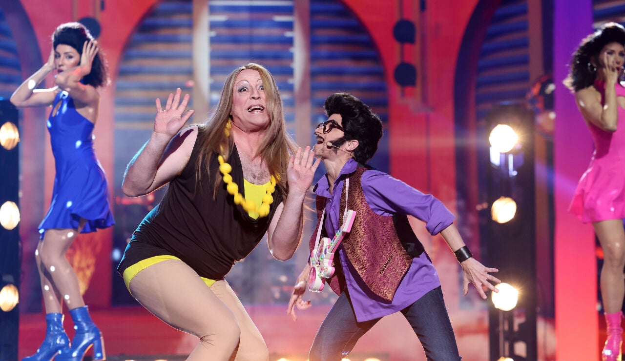 &iexcl;Locura total! Goyo Jim&eacute;nez y Sara Escudero desatan las risas con 'Baila el chiki chiki' de Tata Golosa y Rodolfo Chikilicuatre 