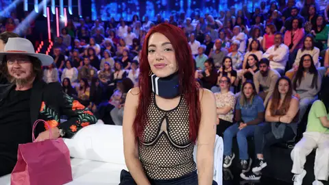 Ana Guerra explica por qué saldrá al escenario con collarín: “Soy una kamikaze” Ana Guerra explica por qué saldrá al escenario con collarín: “Soy una kamikaze”