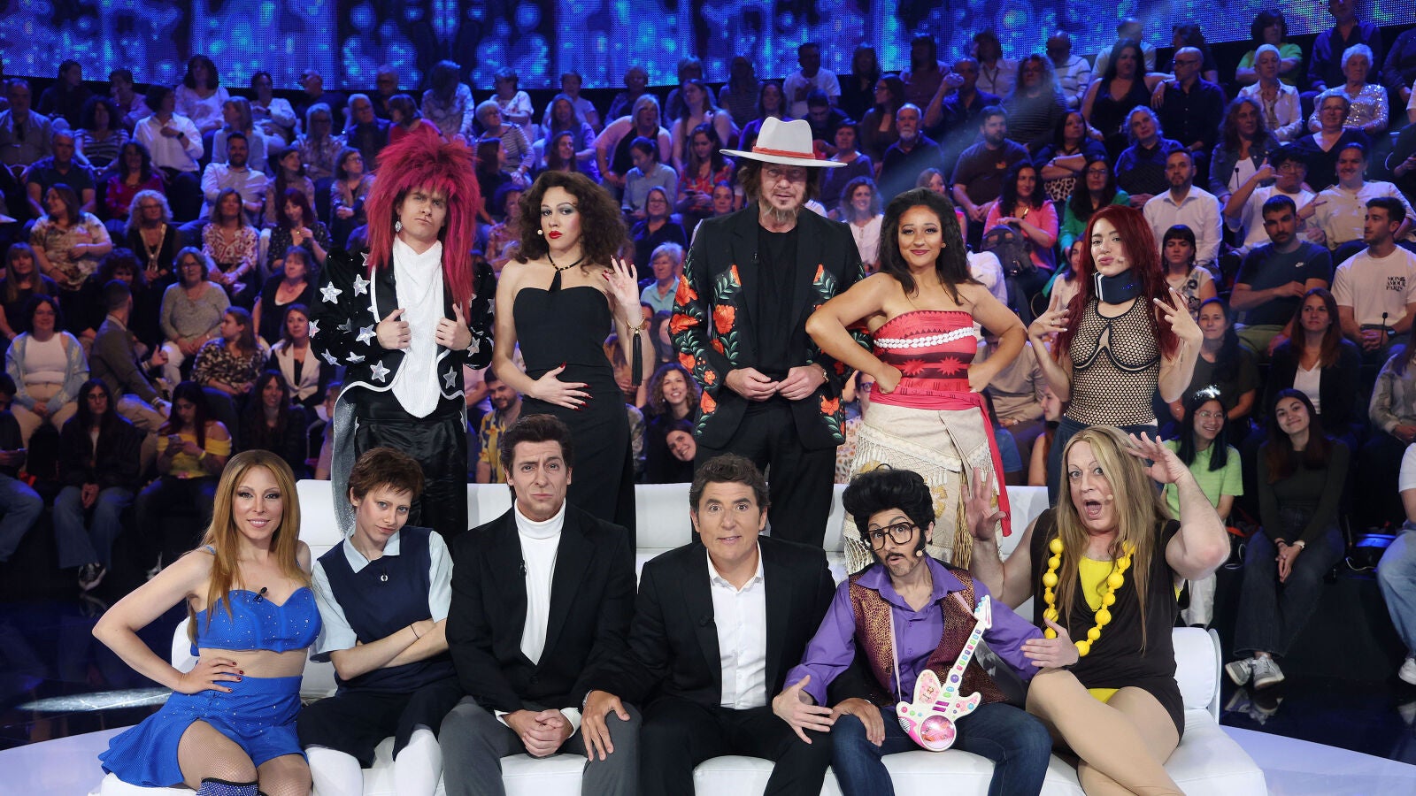 Esperansa Grasia recorta distancia con Bertín Osborne tras ganar la novena gala 