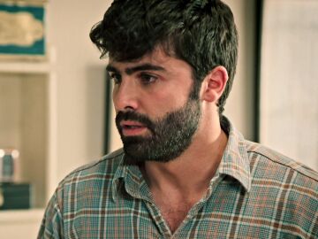 Ra&uacute;l descubre que Mar&iacute;a ha sufrido un accidente y que podr&iacute;a no volver a caminar nunca m&aacute;s 