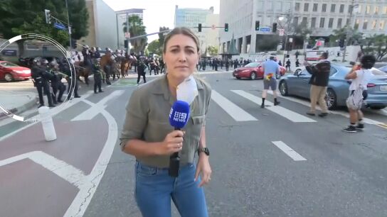 Polic&iacute;a dispara una bala de goma contra una periodista en Los &Aacute;ngeles