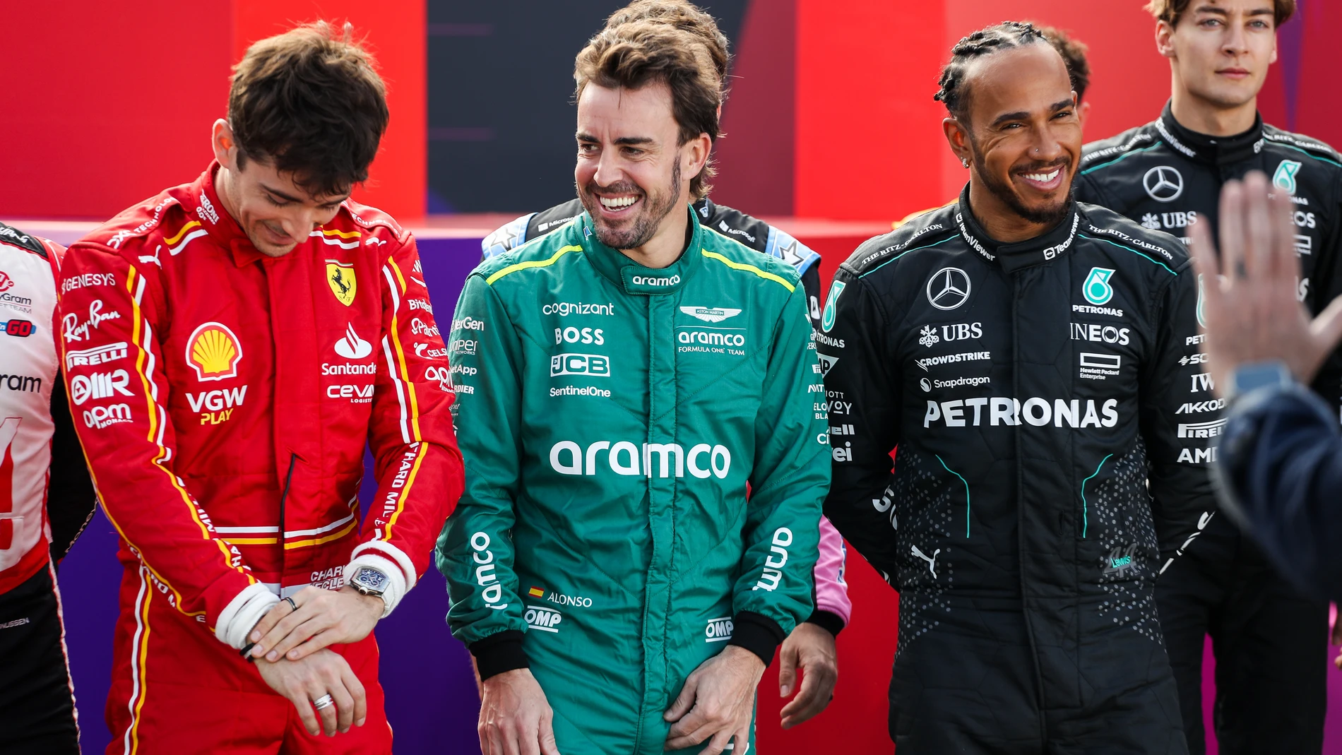 Fernando Alonso y Lewis Hamilton en 2024 Fernando Alonso y Lewis Hamilton en 2024