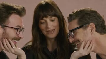 Chris Evans, Dakota Johnson y Pedro Pascal promocionando Materialists