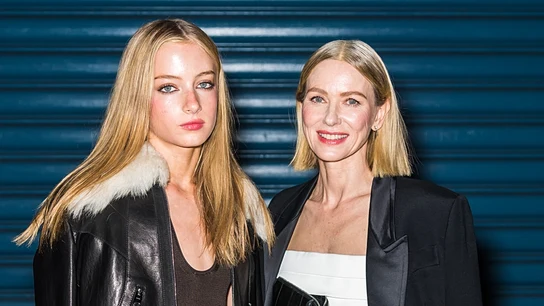 Naomi Watts y su hija Kai Schreiber en Nueva York Naomi Watts y su hija Kai Schreiber en Nueva York