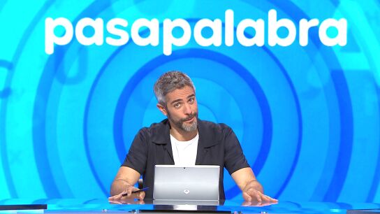 Roberto Leal se rinde ante Luis Miguel: &ldquo;&iexcl;C&oacute;mo estamos de rom&aacute;nticos en Pasapalabra!&rdquo;