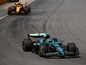 Fernando Alonso durante el GP de Canadá 2025