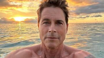 Rob Lowe en el mar