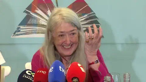 Mary Beard repasa en Tenerife cómo se repite la exclusión del poder femenino: "Hay que cambiar la estructura" Mary Beard repasa en Tenerife cómo se repite la exclusión del poder femenino: "Hay que cambiar la estructura"