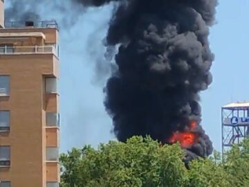 Incendio en una fábrica de Vitoria