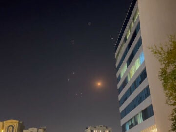 Imagen del ataque de Irán a la base militar de EEUU en Doha