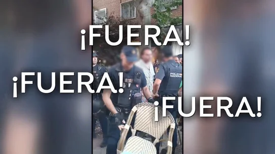 Escoltado protesta barrio Escoltado protesta barrio