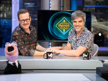 Ernesto Sevilla y Joaquín Reyes demuestran su "telepatía chanante" en El Hormiguero Ernesto Sevilla y Joaquín Reyes demuestran su "telepatía chanante" en El Hormiguero