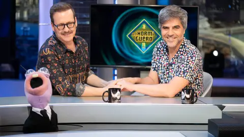 Ernesto Sevilla y Joaquín Reyes demuestran su "telepatía chanante" en El Hormiguero Ernesto Sevilla y Joaquín Reyes demuestran su "telepatía chanante" en El Hormiguero