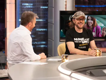 "Yo confío en ellas": Santiago Segura desvela cómo es la relación con sus hijas "Yo confío en ellas": Santiago Segura desvela cómo es la relación con sus hijas