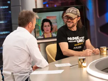 Santiago Segura revela cómo se ganó su primer sueldo: "Hay que vivirlo para saber lo chungo que era eso" Santiago Segura revela cómo se ganó su primer sueldo: "Hay que vivirlo para saber lo chungo que era eso"