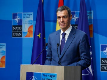 El presidente del Gobierno de España, Pedro Sánchez, ofrece una rueda de prensa en el marco de la cumbre de la OTAN