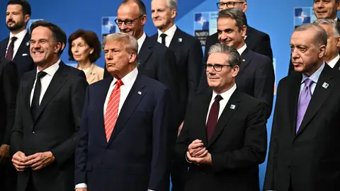 Los líderes de la OTAN sellan su compromiso de destinar el 5% del PIB a Defensa hasta 2035 Los líderes de la OTAN sellan su compromiso de destinar el 5% del PIB a Defensa hasta 2035