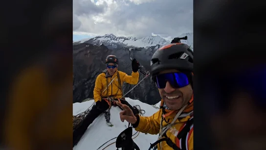 Los hermanos Pou, contra la nieve y la roca del Nevado Churup Los hermanos Pou, contra la nieve y la roca del Nevado Churup