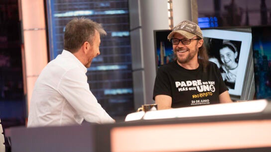El pique entre Pablo Motos y Santiago Segura por la música: "Es una de mis grandes frustraciones"