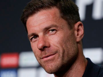 Xabi Alonso en rueda de prensa