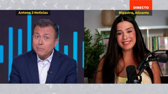 Manu S&aacute;nchez y Sandra Mo&ntilde;ino