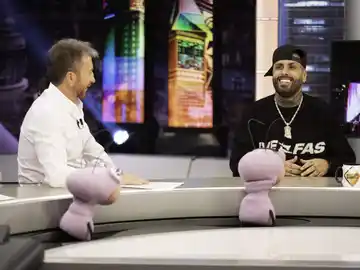 "Yo mismo me estaba haciendo daño para matarme": el lado más oscuro de la vida de Nicky Jam "Yo mismo me estaba haciendo daño para matarme": el lado más oscuro de la vida de Nicky Jam