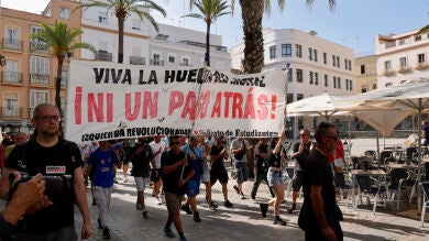 UGT y la patronal alcanzan un preacuerdo y desconvocan la huelga del metal en Cádiz