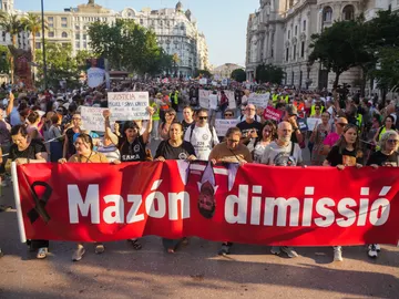 Octava manifestación contra Mazón por su gestión de la DANA Octava manifestación contra Mazón por su gestión de la DANA