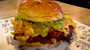 Se busca la hamburguesa más sabrosa y la más original... un reto delicioso...