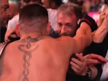 El abrazo entre Ilia Topuria y Pablo Motos 