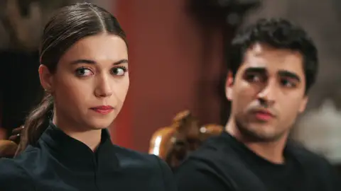 Ferit planta cara a Kazim y protege a Seyran como nunca antes Ferit planta cara a Kazim y protege a Seyran como nunca antes
