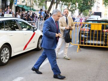 Santos Cerdán