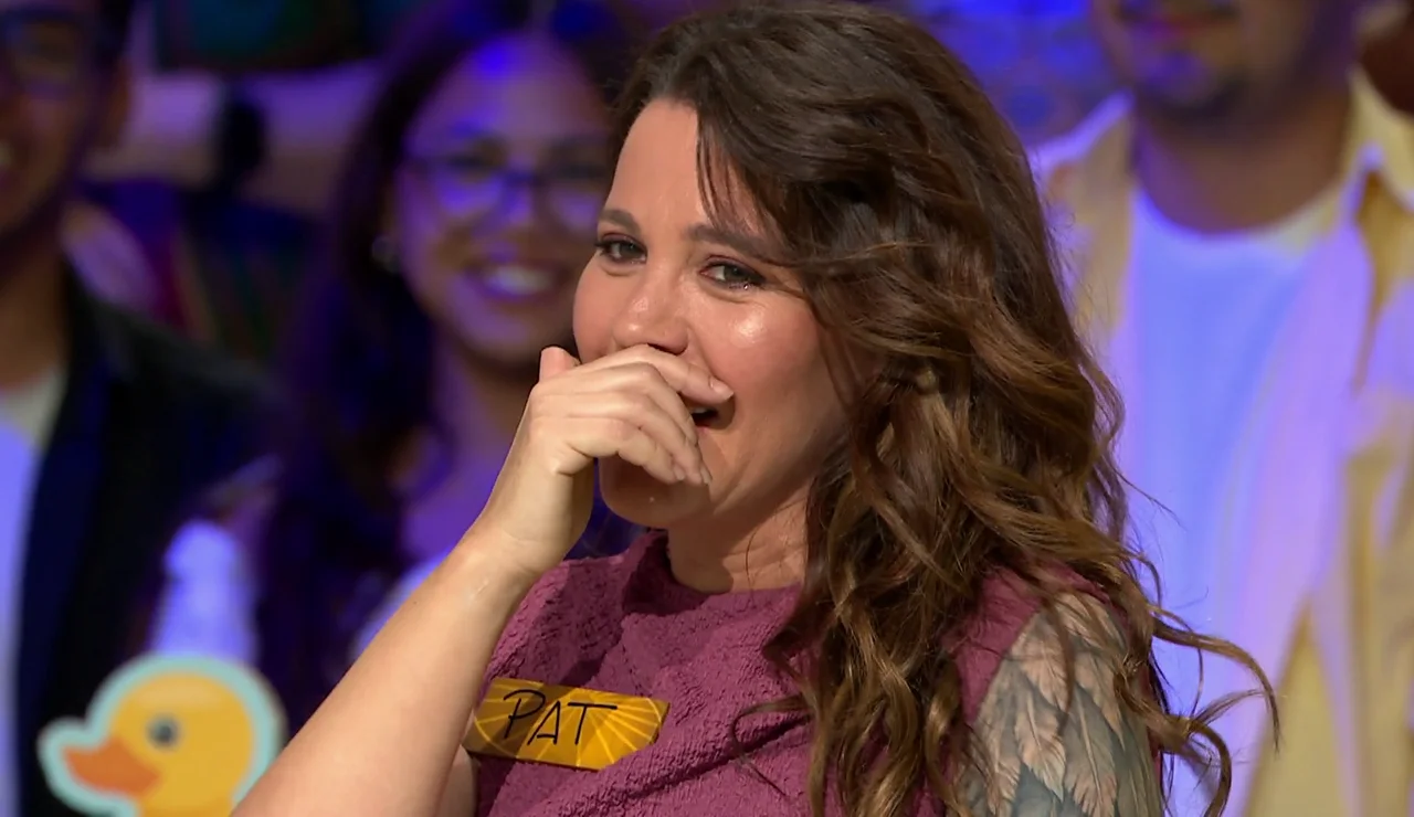 La emoción de Patricia al llevarse el bote de La ruleta de la suerte: 3150 eurazos