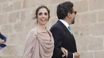 Elena Furiase en la boda de Paty, hija de Quique Sánchez Flores Elena Furiase en la boda de Paty, hija de Quique Sánchez Flores