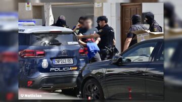 Detienen a dos jóvenes de 19 años por filtrar información de Pedro Sánchez, ministros e implicados del 'caso Koldo' 