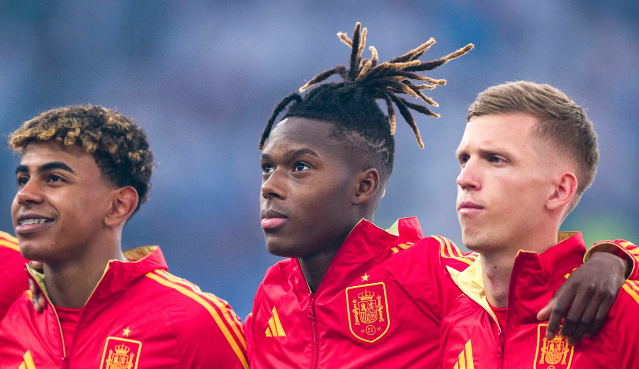 Dani Olmo, Nico Williams y Lamine Yamal con la selección