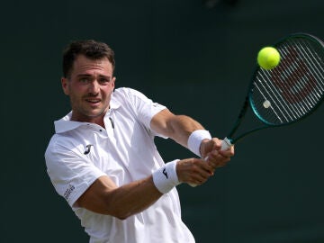 Pedro Martínez, en su estreno en Wimbledon 2025