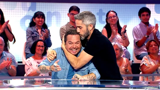 ¡Cumpleaños feliz en directo! Así lo celebra Jimmy Barnatán en Pasapalabra ¡Cumpleaños feliz en directo! Así lo celebra Jimmy Barnatán en Pasapalabra
