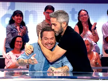¡Cumpleaños feliz en directo! Así lo celebra Jimmy Barnatán en Pasapalabra ¡Cumpleaños feliz en directo! Así lo celebra Jimmy Barnatán en Pasapalabra