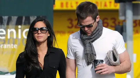 Olivia Munn y Chris Pine Olivia Munn y Chris Pine