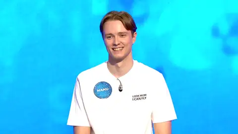 “¡Qué crack!”: los invitados de Pasapalabra se rinde al ingenio de Manu con su nuevo poema “¡Qué crack!”: los invitados de Pasapalabra se rinde al ingenio de Manu con su nuevo poema