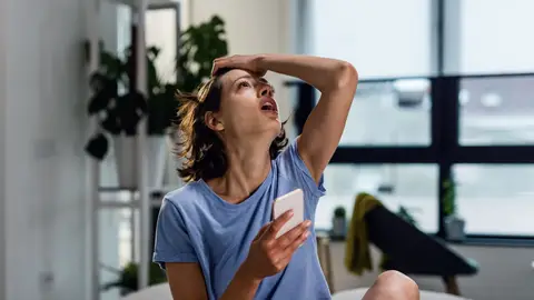 Mujer con calor Mujer con calor