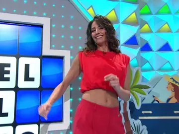 Un panel muy veraniego desata la locura en La ruleta de la suerte Un panel muy veraniego desata la locura en La ruleta de la suerte