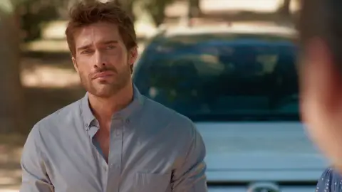 César se instala en la mansión Oramas tras salvarle la vida a Octavio, esta noche en La Encrucijada César se instala en la mansión Oramas tras salvarle la vida a Octavio, esta noche en La Encrucijada