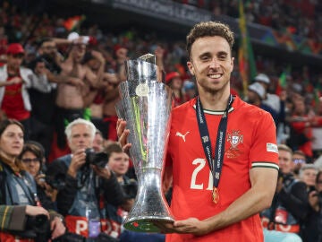 Diogo Jota con Portugal