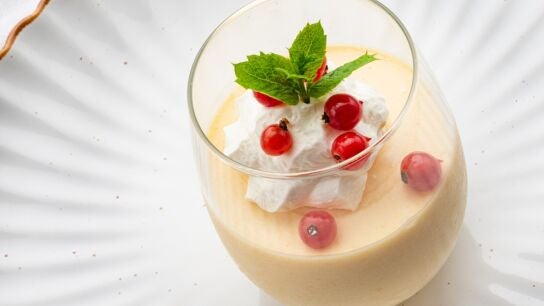 El postre expr&eacute;s, veraniego y refrescante, de Karlos Argui&ntilde;ano: mousse de nectarina