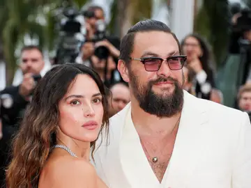 Adria Arjona y Jason Momoa Adria Arjona y Jason Momoa