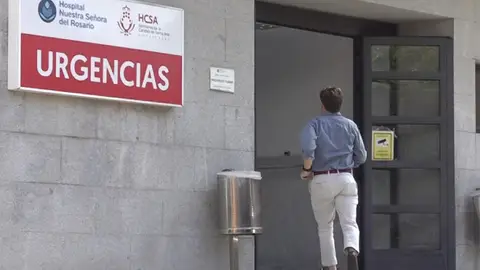 Almeida entra corriendo en urgencias Almeida entra corriendo en urgencias