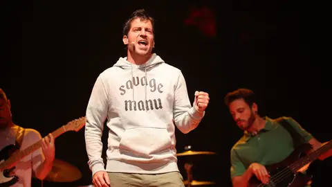 Manu Baqueiro revive la nostalgia de los 2000 como El Canto del Loco con ‘Volverá’ Manu Baqueiro revive la nostalgia de los 2000 como El Canto del Loco con ‘Volverá’