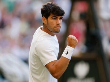 Alcaraz en el partido ante Struff en Wimbledon